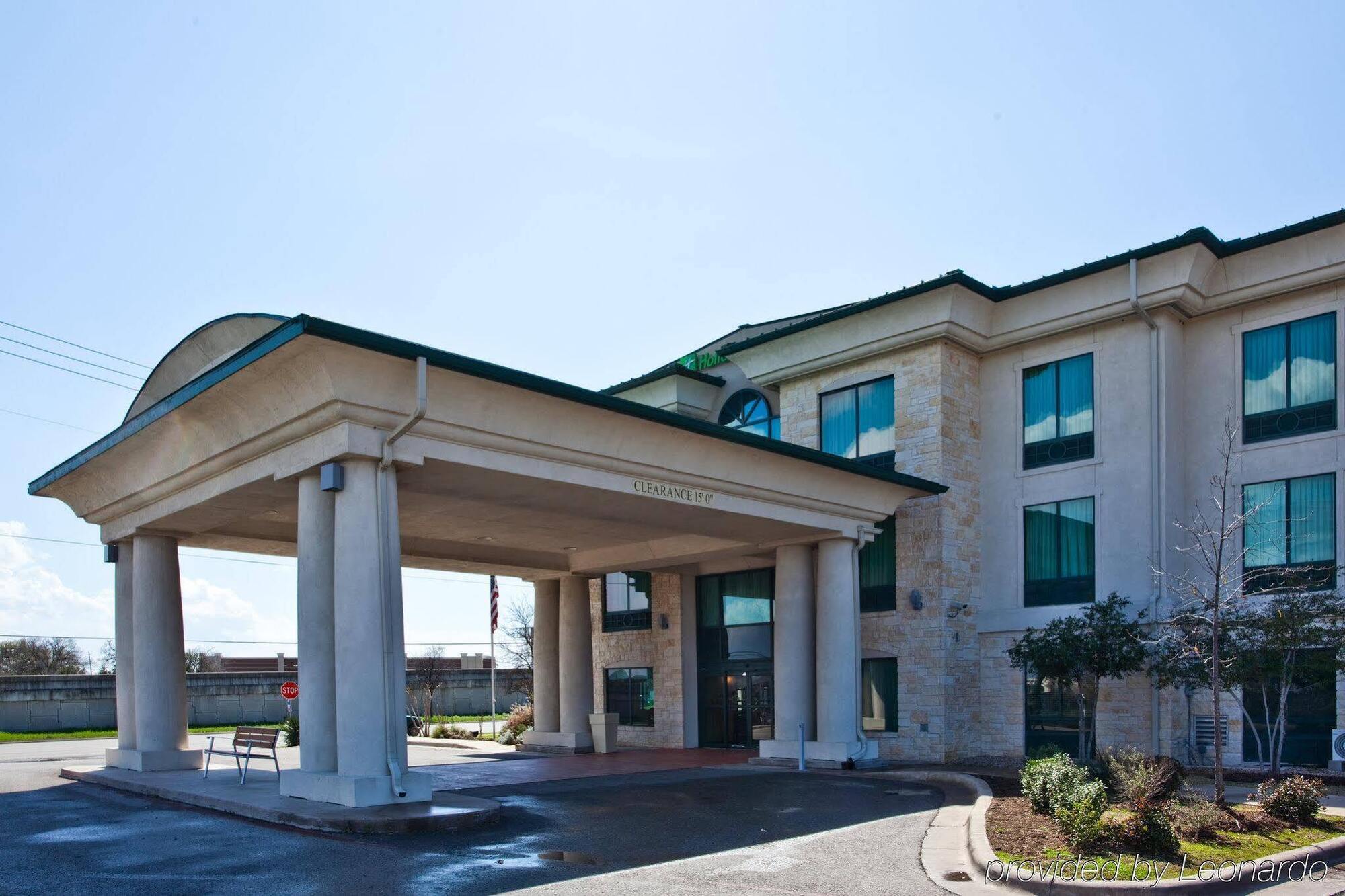 Holiday Inn Express & Suites Austin Sw - Sunset Valley, And Ihg Hotel Exterior photo